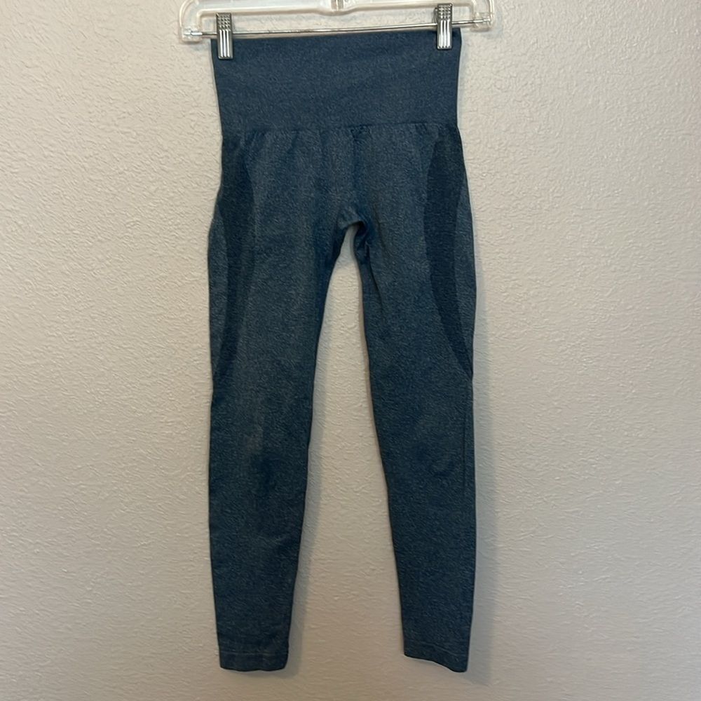 NVGTN Seamless Contour Leggings Denim Blue Size XS - Picture 4 of 6